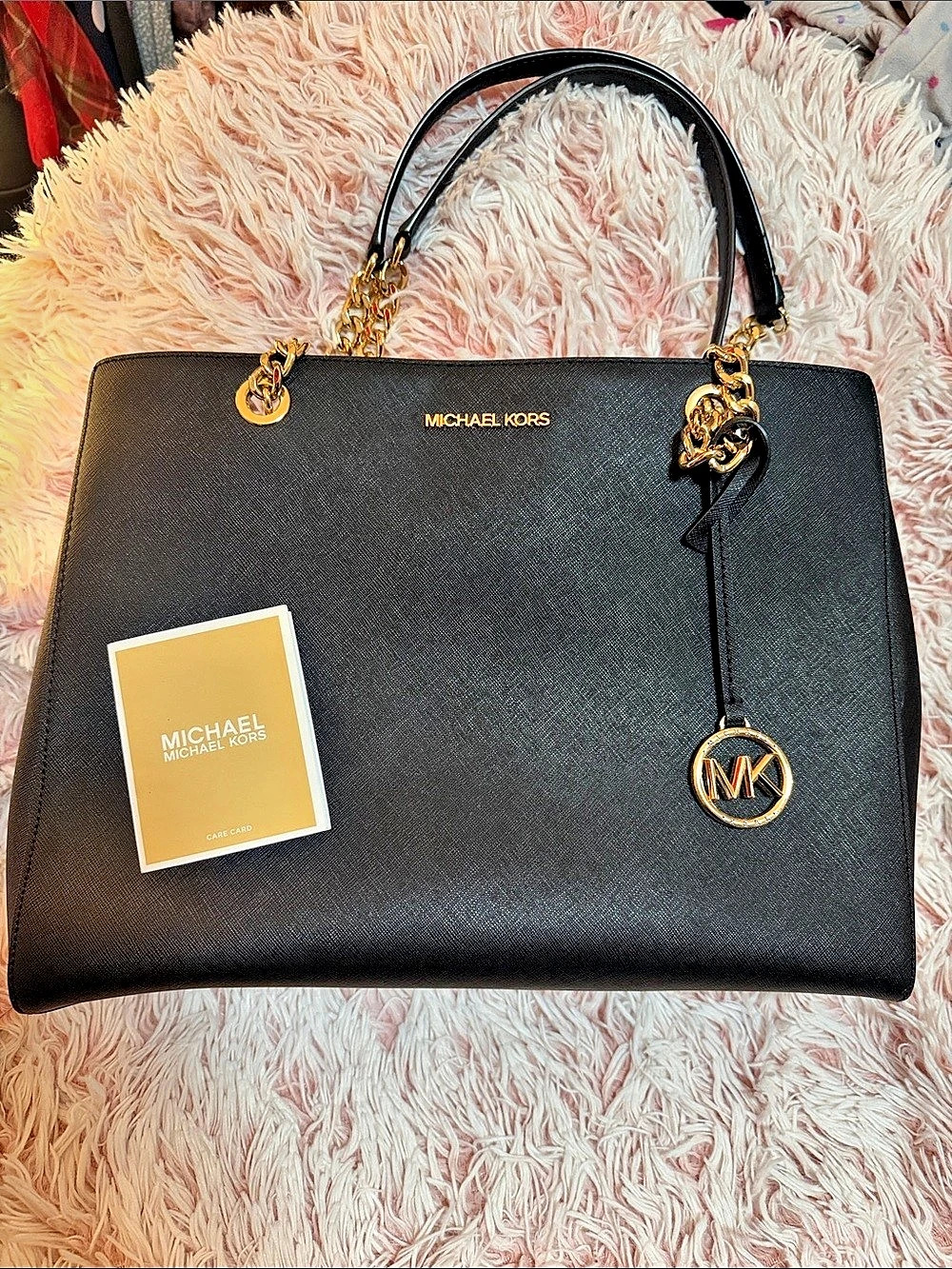 Michael Kors Jet Set Travel Large Saffiano Leather Top-Zip Tote Saffiano Leather